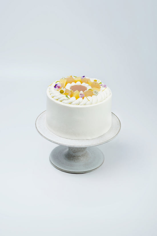 Japanese Peach Pomelo Jin Xuan Tea Nakazawa Cream Shortcake (Whole) I 日本水蜜桃柚香金萱茶中沢純生鮮奶油蛋糕(原個)