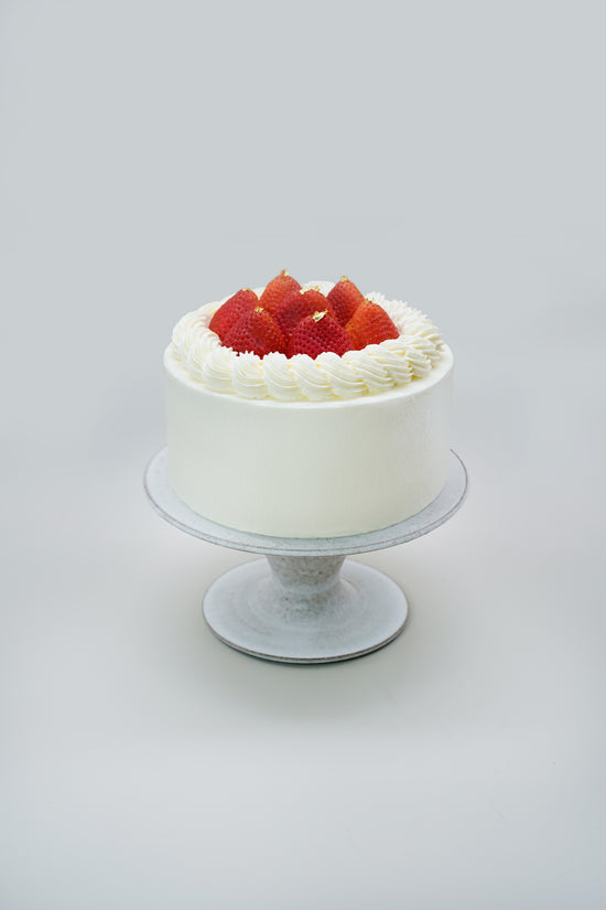 Japanese Strawberry Nakazawa Cream Shortcake (Whole) I 日本草莓中沢純生鮮奶油蛋糕(原個)