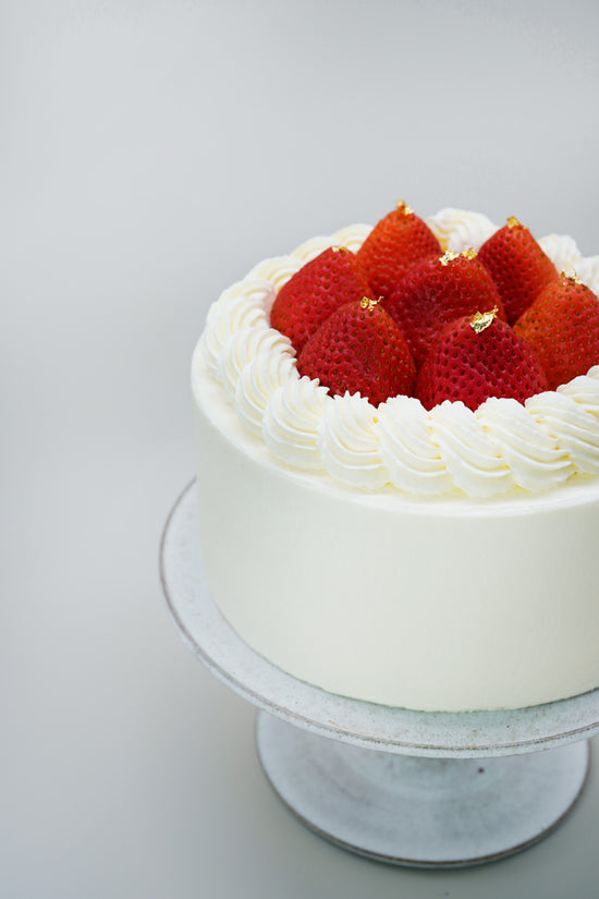 Japanese Strawberry Nakazawa Cream Shortcake (Whole) I 日本草莓中沢純生鮮奶油蛋糕(原個)