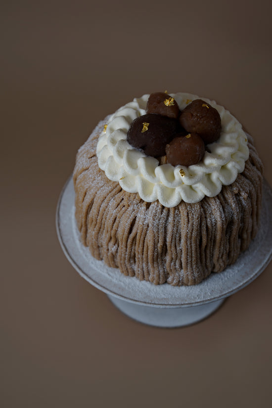 Chestnut Mont Blanc Brown Sugar Cream Cake (Whole) | 甘栗蒙布朗黑糖忌廉蛋糕(原個)