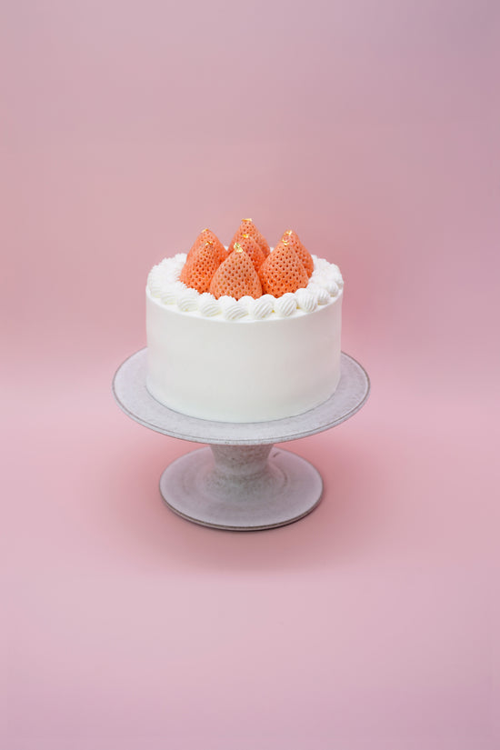 Japanese Awayuki Strawberry Nakazawa Cream Shortcake (Whole) I 日本淡雪草莓中沢純生鮮奶油蛋糕(原個)