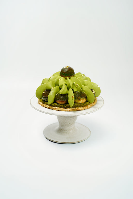 Matcha Black Sesame Saint-Honoré Cake (Whole) I 抹茶黑芝麻聖多諾黑泡芙蛋糕(原個)
